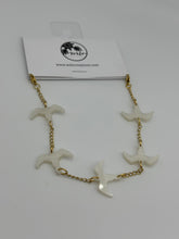 Load image into Gallery viewer, Iwa Trucker/Bag Jewelry
