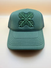 Load image into Gallery viewer, Welo Truckers- Hawaiian Quilt
